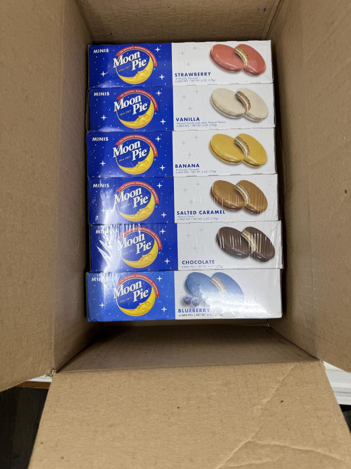 Moon Pie Minis Salted Caramel capture indulgent treat for sharing moments.