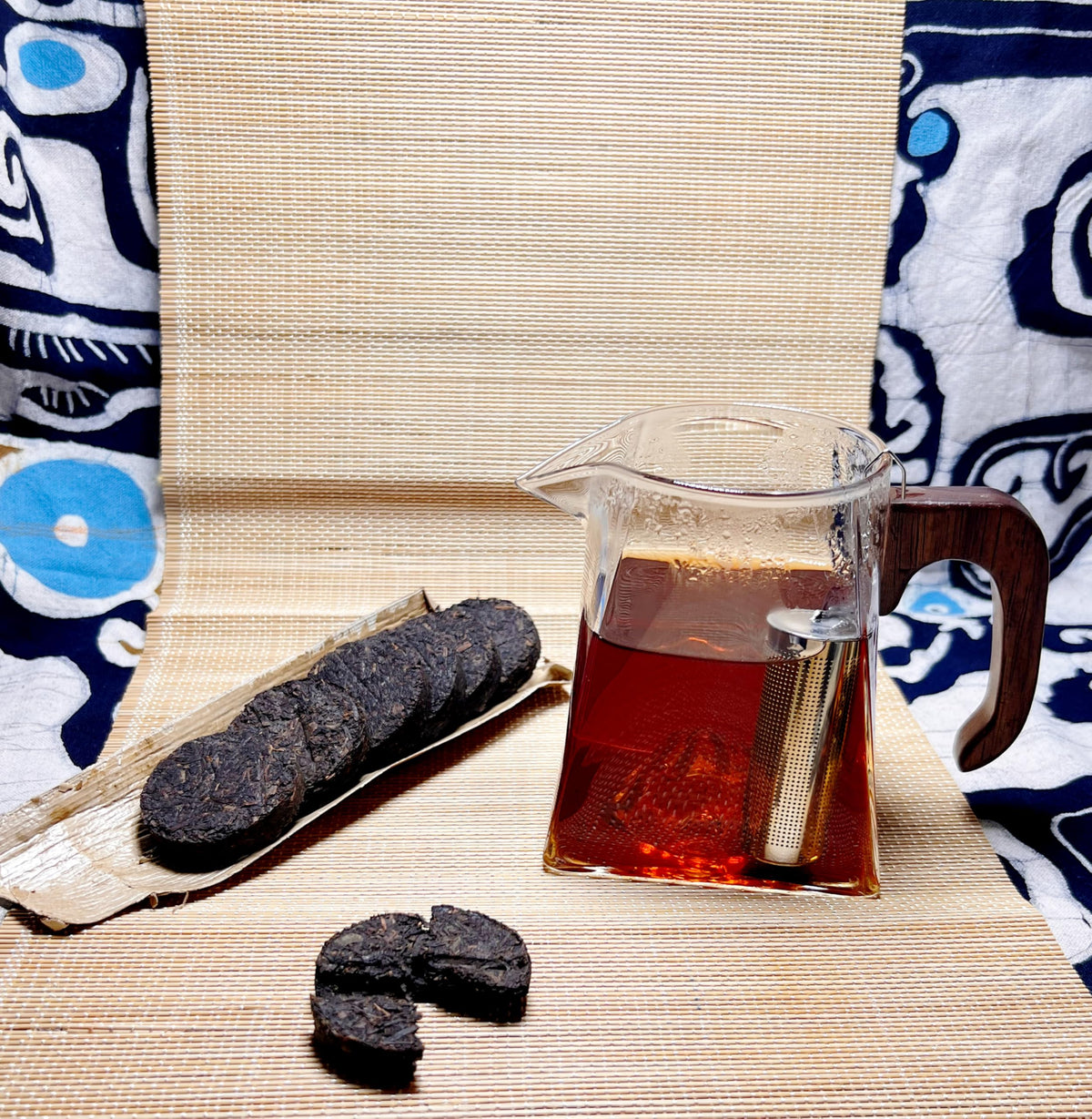 MOORCHOCO aged shou notes in deep-aroma cake