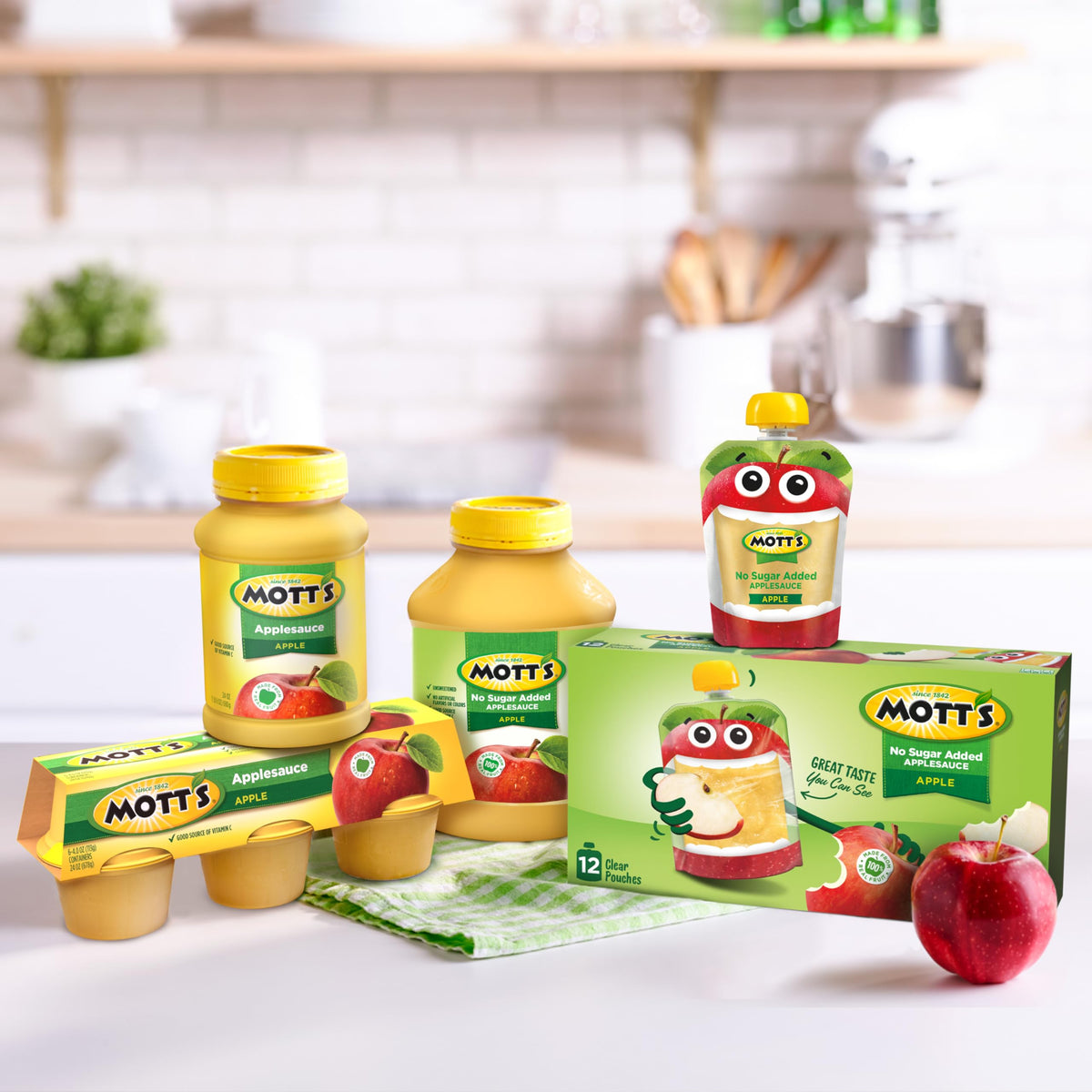 Lunchbox-friendly apple snack by Mott's.