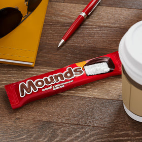 MOUNDS coconut bars as a me time snack concept