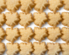 Mount Mansfield Maple Candy 24 pieces per box, convenient shareable snack