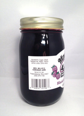 Close-up of the 18 oz jar highlighting Amish-made quality and glossy jam.