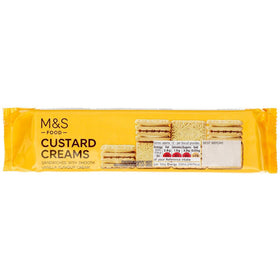 M&S Custard Creams 150g pack of six, shareable treat.