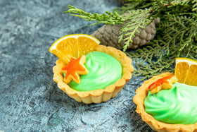 Close-up of Waldmeister Syrup's natural green hue for drinks.