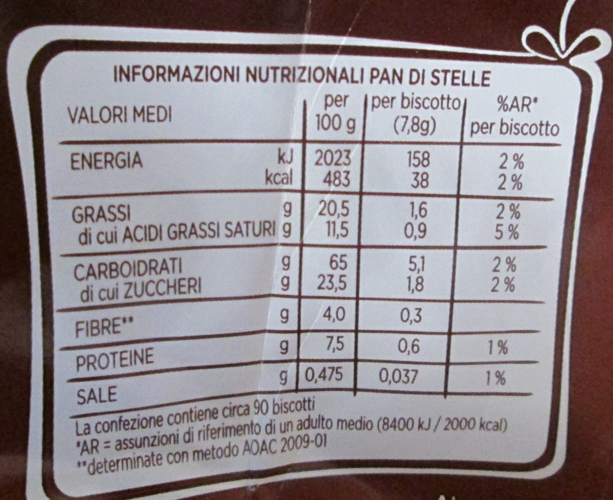 Mulino Bianco Pan di Stelle Italian packaging emphasizes origin and authenticity.