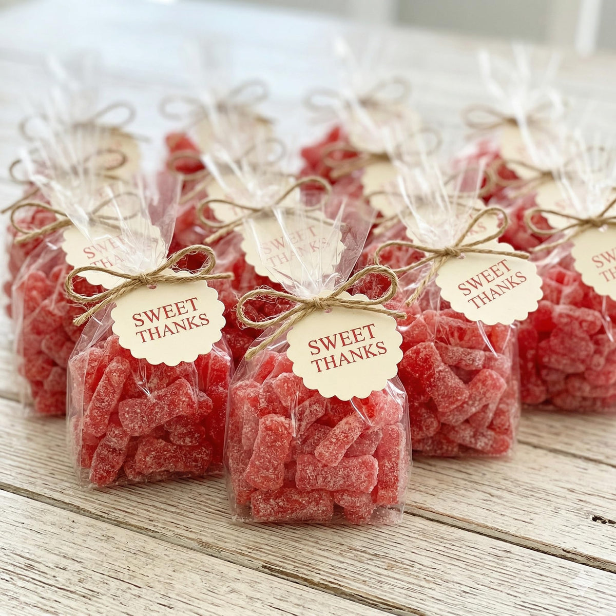 Munchique fresh factory sealed bag preserves flavor and quality.