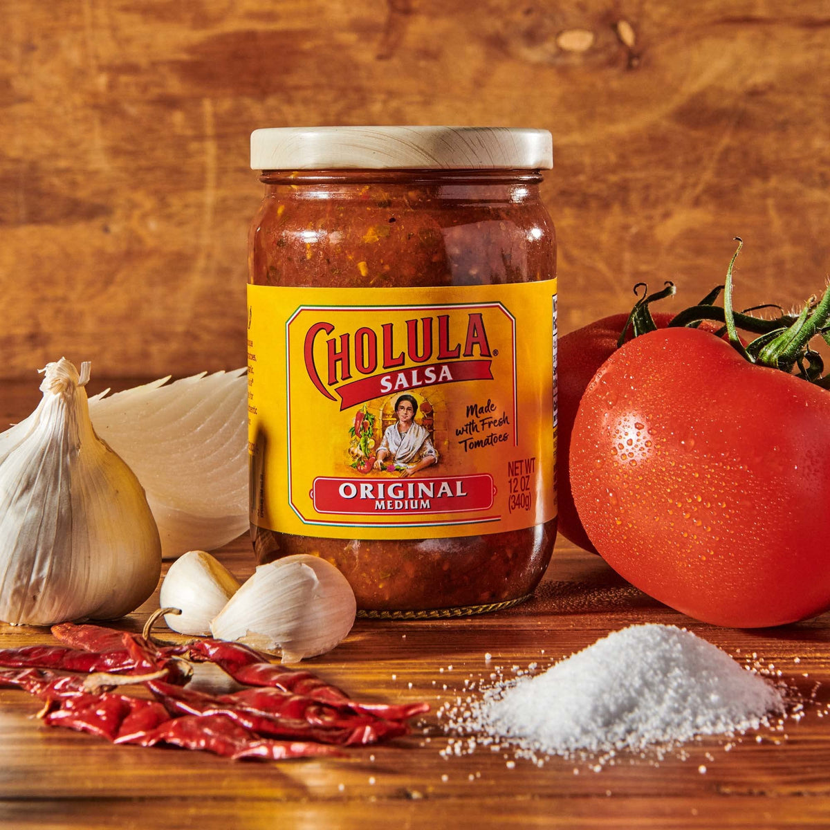 Nachos with Cholula Original Salsa create a bold bite