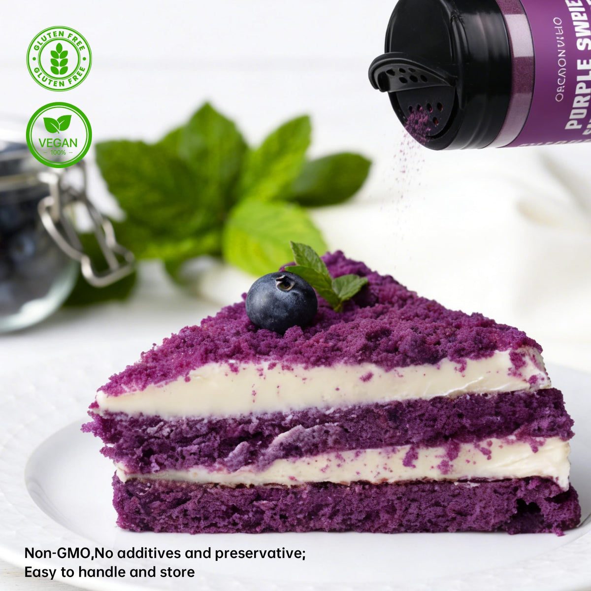 Nacolorce smoothie with purple powder adds natural flavor and color.