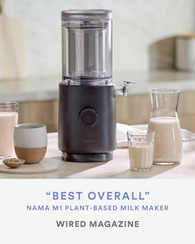 Adding ingredients to Nama M1 for fresh plant milk