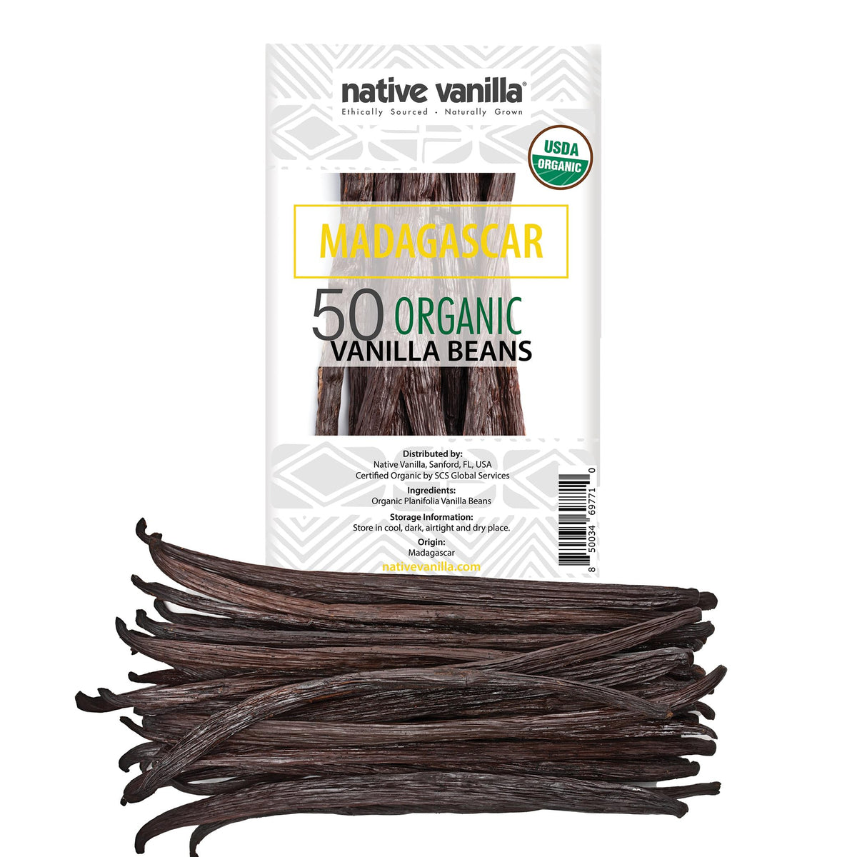 Native Vanilla 50 organic Madagascar beans close-up with seeds for rich baking.