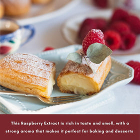Native Vanilla Raspberry Extract kitchen-scene emphasizes hands-on flavor creation