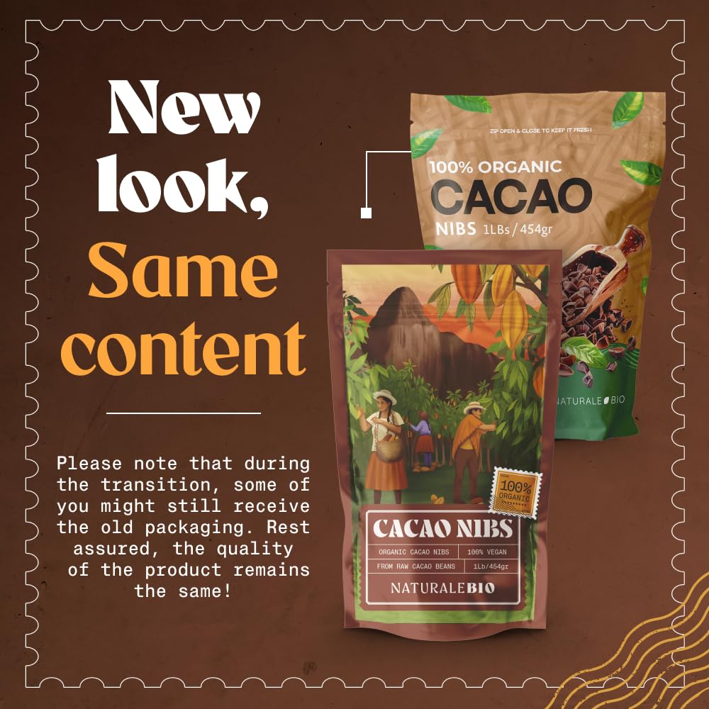 NaturaleBio cacao nibs glass bowl showcases vibrant nibs for smoothies.