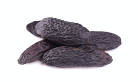 Naturegrail tonka beans dessert idea ice cream or pastry shot highlighting fragrant flavor