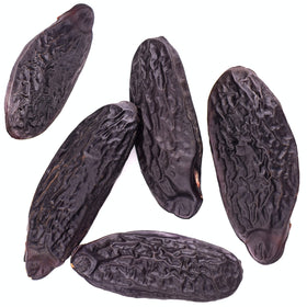 Naturegrail tonka beans whole pack focused shot, offering warm aroma for desserts and DIY flavoring