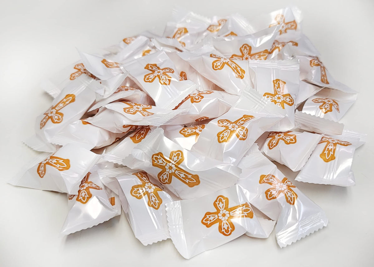 Naturejam 100-count peppermint balls, individually wrapped for guests