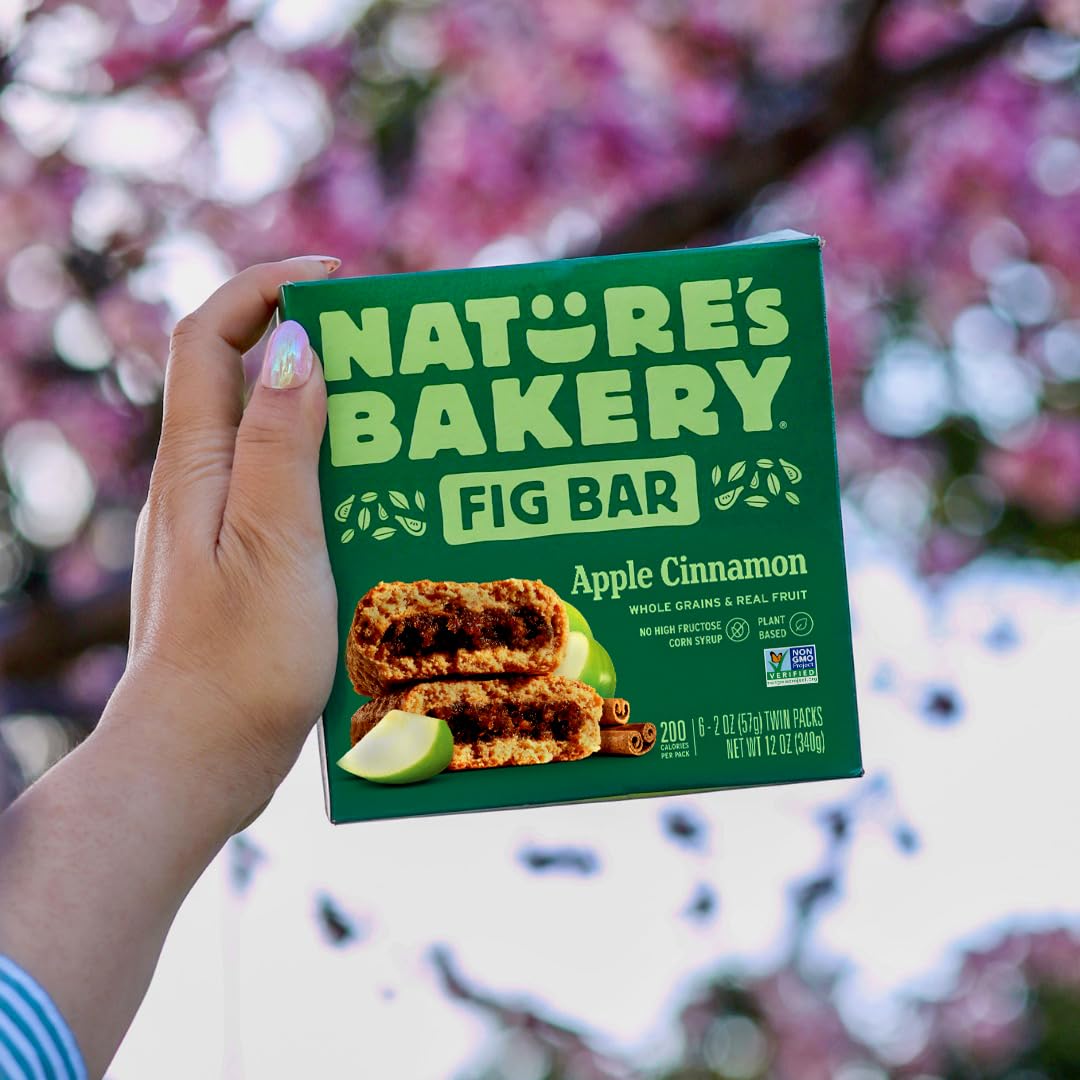 Nature's Bakery 6 bars pack displayed for family snack.