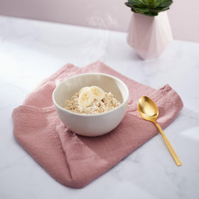Nature's Path Homestyle Oatmeal ingredient panel with organic label.