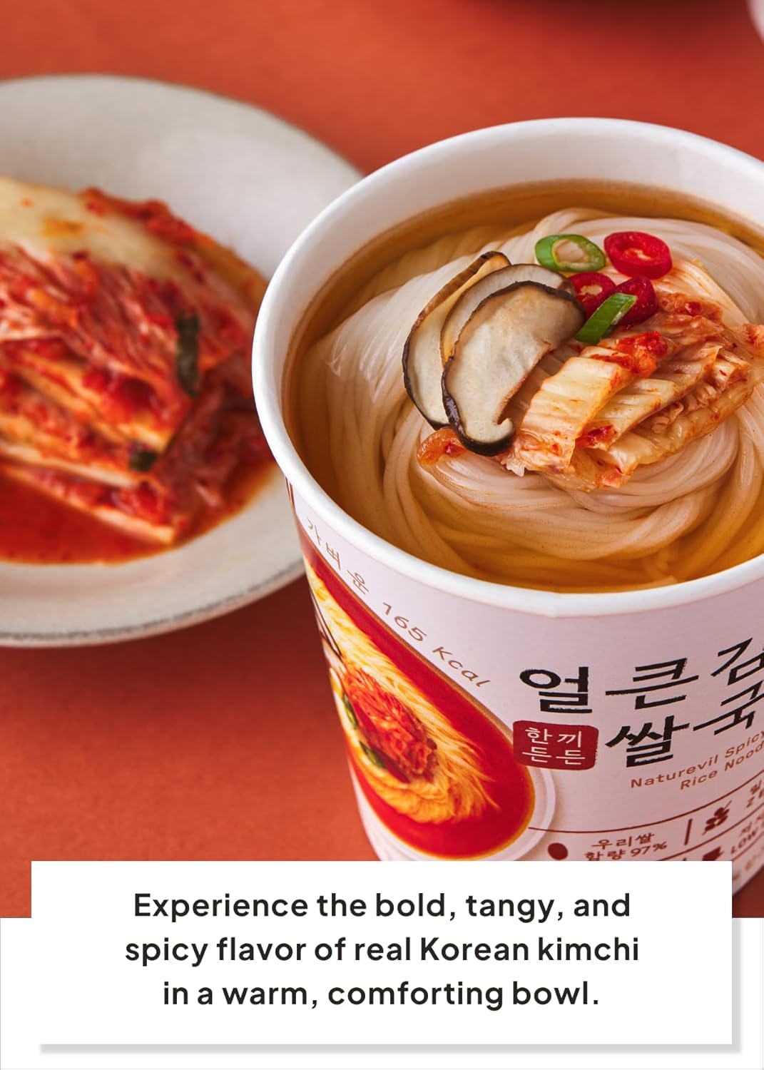 NATUREVIL Kimchi Rice Ramen steaming broth releases spicy aroma.