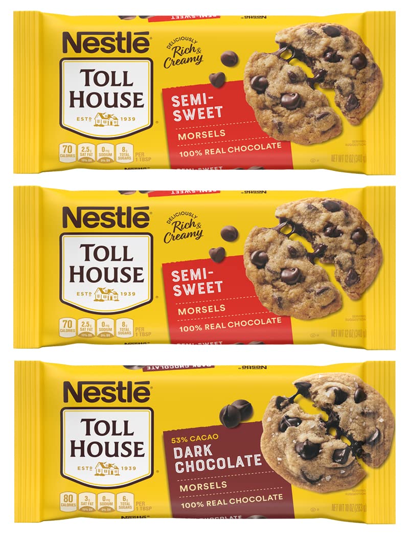 Nestlé Toll House semi-sweet chips 12 oz bag, ideal for baking cookies.