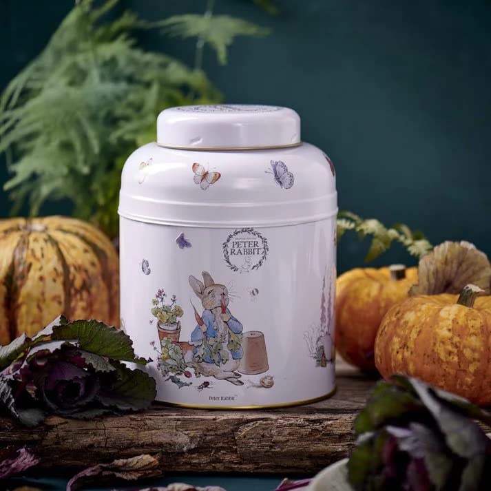 New English Teas English Breakfast tea delivers a robust daily cup