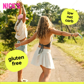 N!CK'S Choco Crush bar texture: creamy chocolate with crisp salted corn puffs.