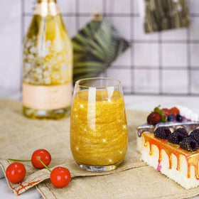 NiHome fancy food decor dust adds sparkle to cakes and cupcakes.