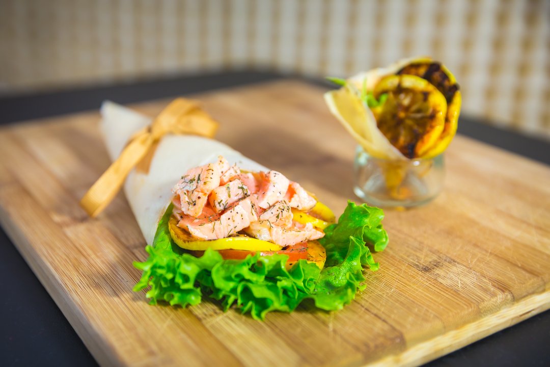NUCO DUO low-carb wrap suitable for keto-friendly meals.