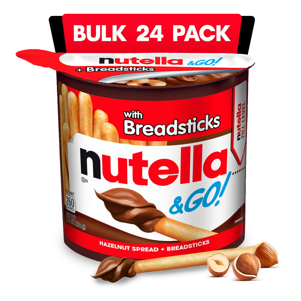 Nutella Go spread cup close-up showing creamy hazelnut flavor for quick snacking.