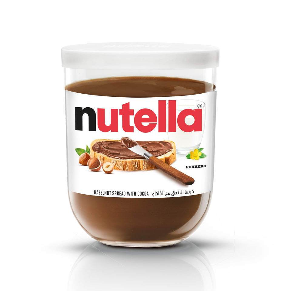 Nutella hazelnut spread in a 180g glass, ideal for quick breakfasts and snacks.