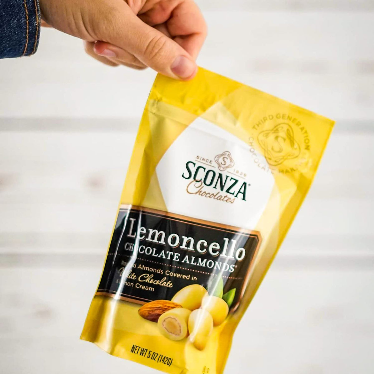 Nutic Lemoncello almonds five-ounce bag ready for gifting.