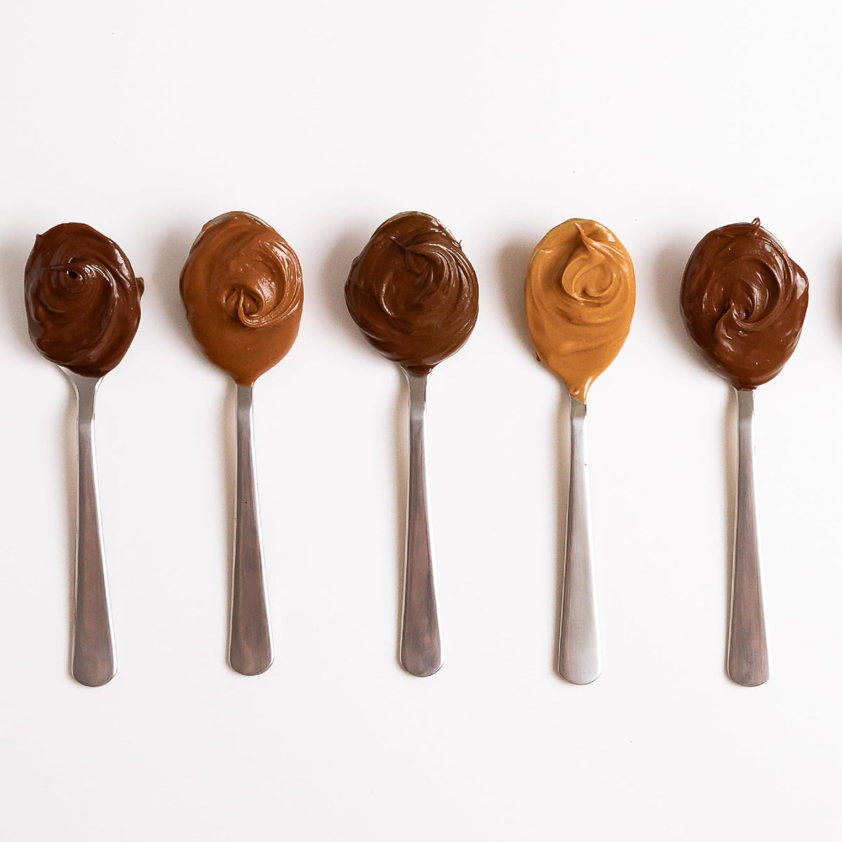 Nutlicious hazelnut butter spread ingredients show premium nuts