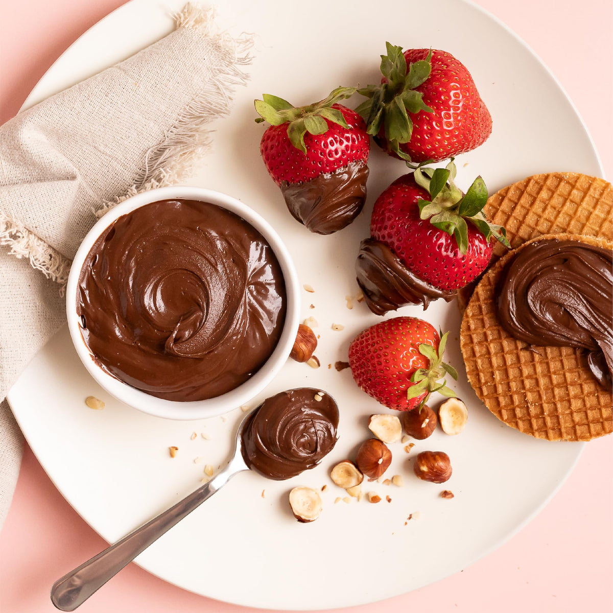 Nutlicious Hazelnut Dark Cocoa Spread made in USA signals quality.