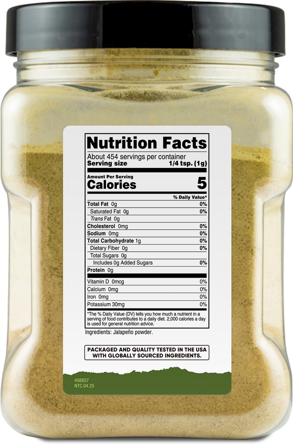 Close-up of Nutricost Jalapeño powder flowing from a spoon for measured heat.