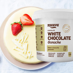 Nuuva White Ganache jar with glossy pour for desserts.