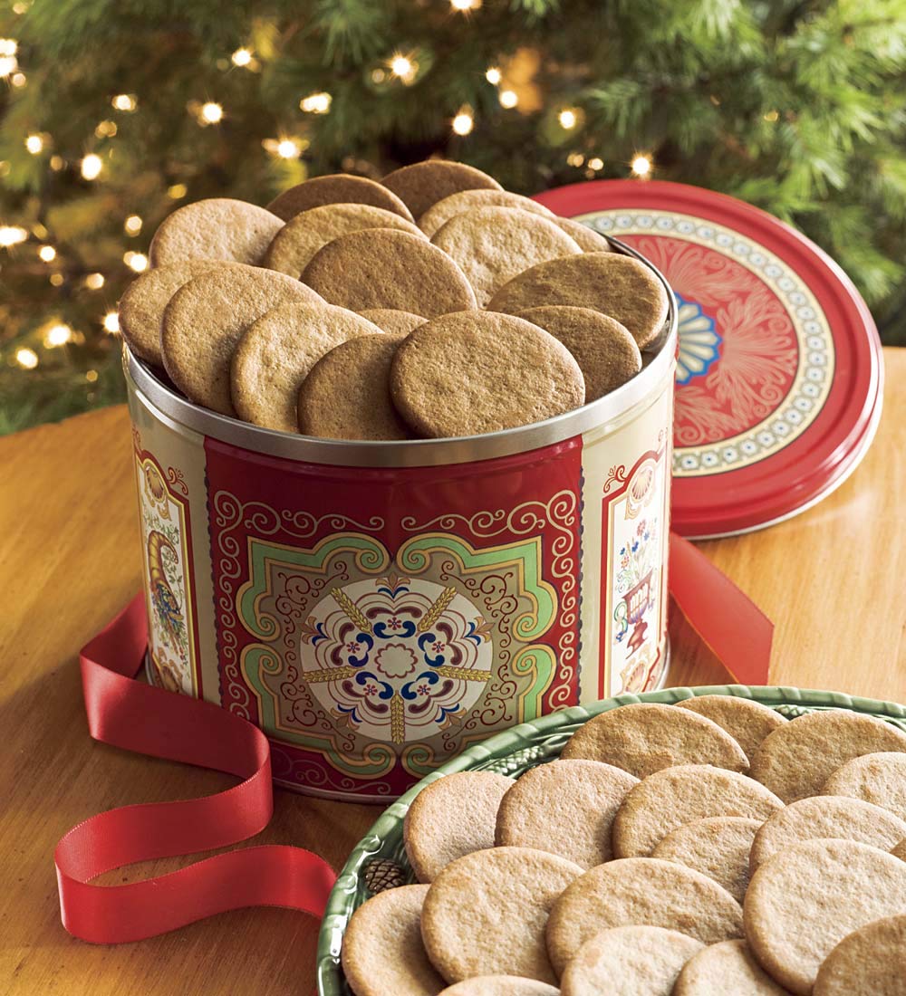 Nyakers gingersnaps spiced ginger crumble captures bold flavor in each bite.