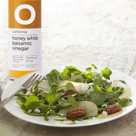 O Olive Oil California Honey White Balsamic label closeup shows clean-label ingredients