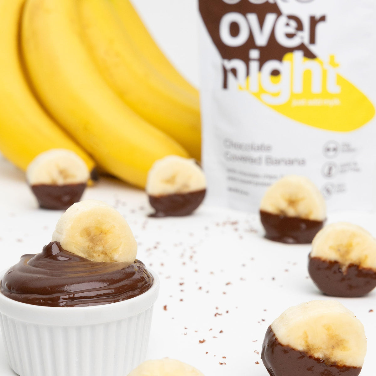 Oats Overnight ingredients panel highlights plant-based protein and fiber sources.