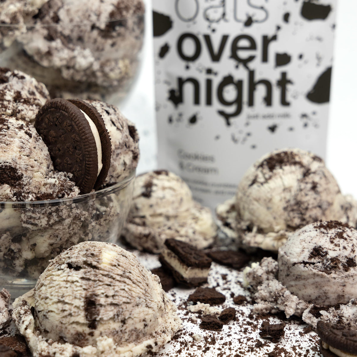 Oats Overnight Cookies & Cream ingredients highlight gluten-free oats.