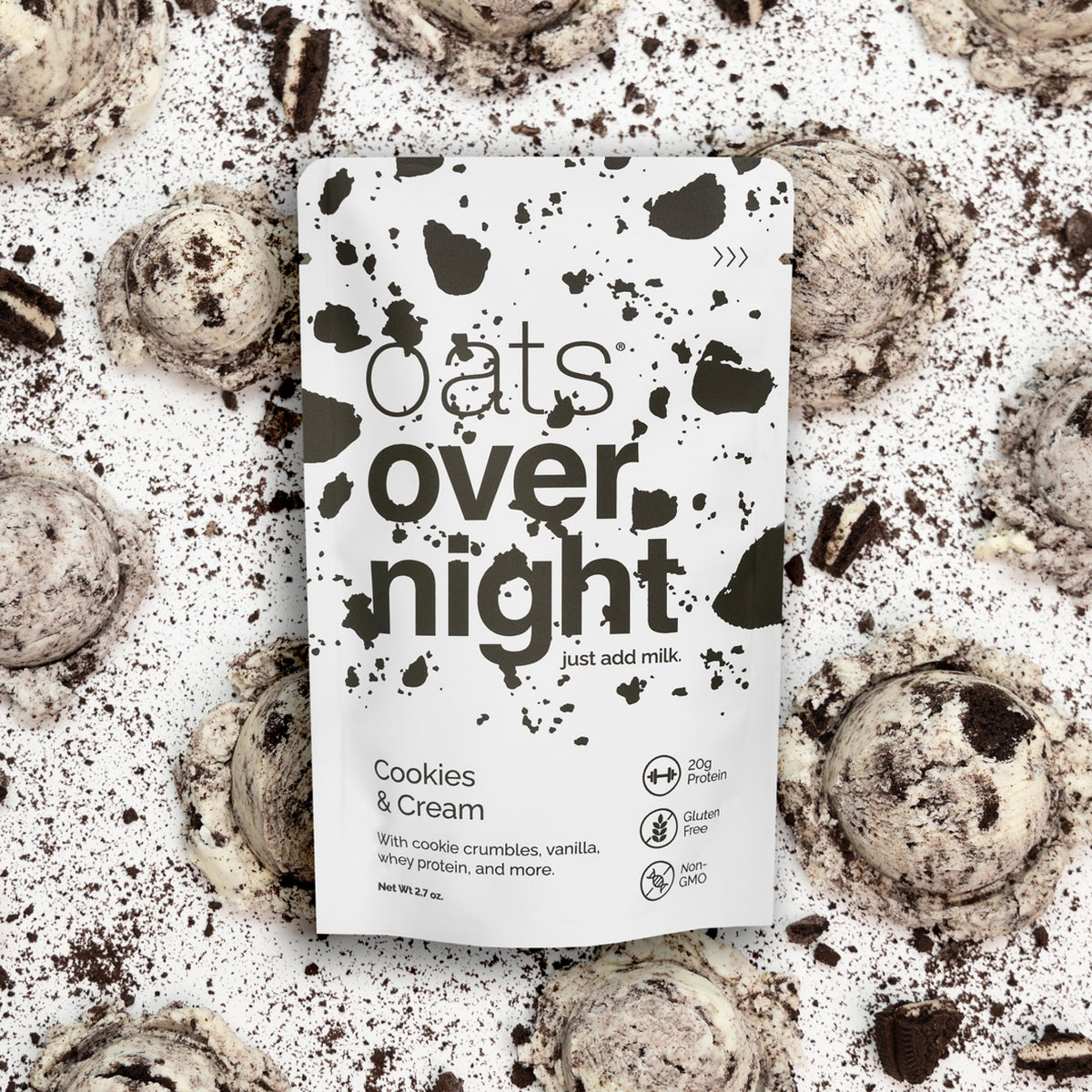 On-the-go breakfast with Oats Overnight Cookies & Cream