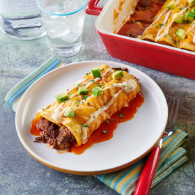 Old El Paso Mild Red Enchilada Sauce pour shot showing quick access for quick meals.
