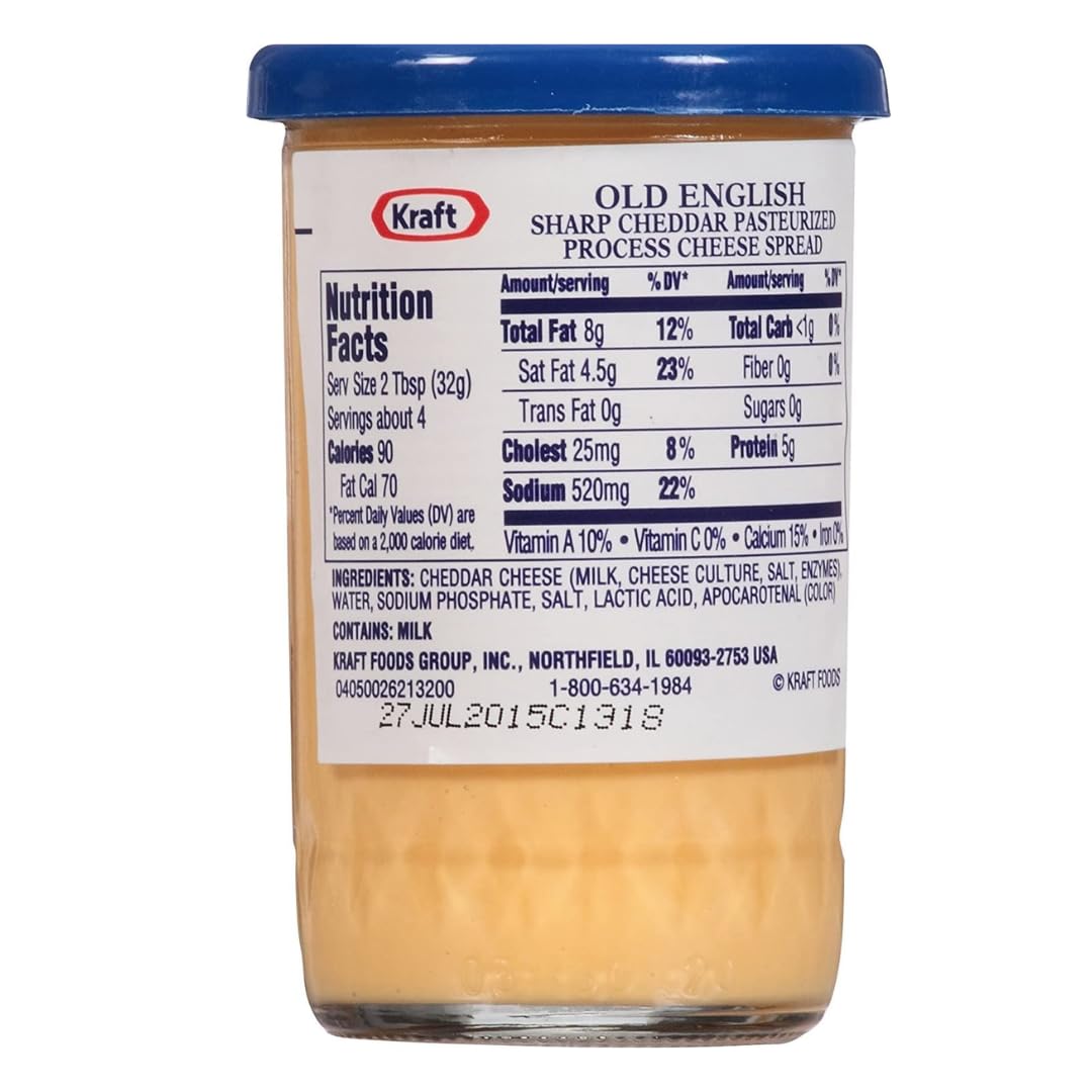 Old English Cheese Spread crackers pairing highlighting extra sharp cheddar