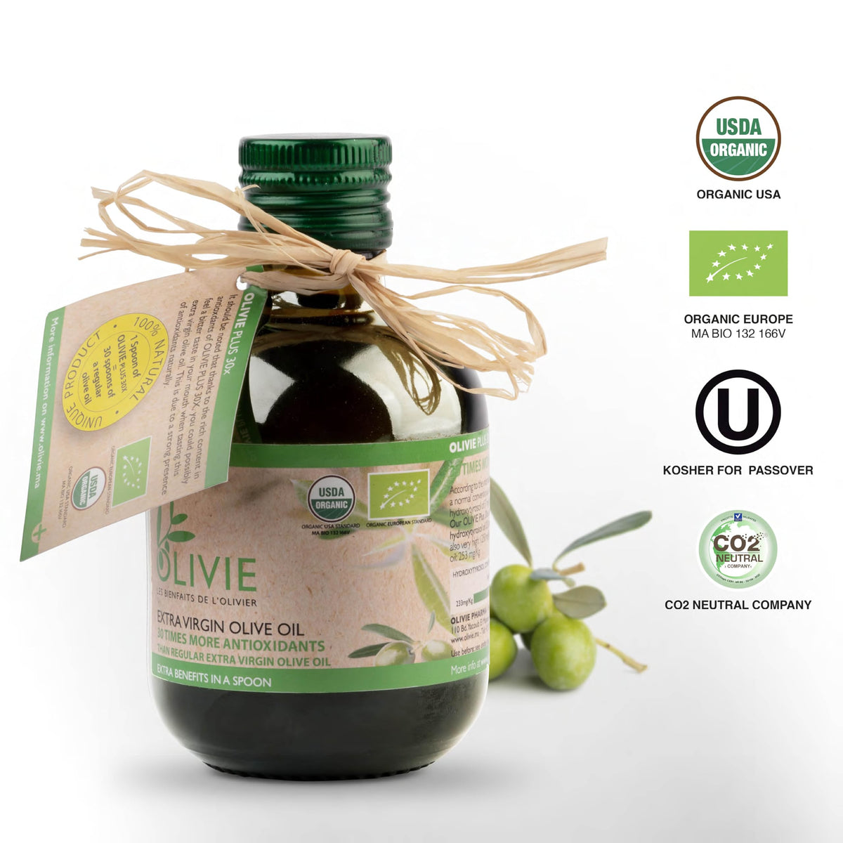 OLIVIE PLUS 30X label closeup highlights rich polyphenol content and organic quality.