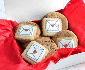 Individually wrapped OMCookie cookies ensuring freshness and safe arrival.