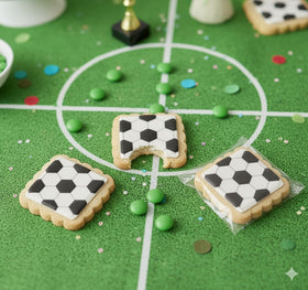OMCookie soccer cookies gift-ready packaging, perfect for celebrations.