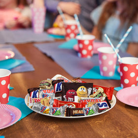 ONE CANDY WAY candy bowls and favors for parties and gifts