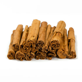 Cinnamon-stick baking uses from One Farm by WAAYB for desserts and pastries