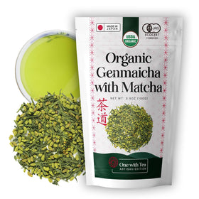 ONE WITH TEA Genmaicha loose leaves close-up, nutty aroma and vibrant greens.