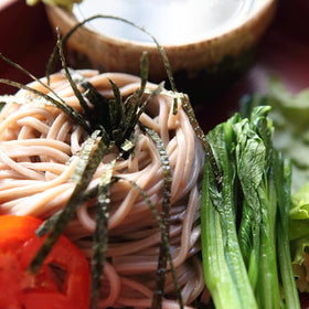 ONETANG three-pack buckwheat spaghetti for convenient family meals.