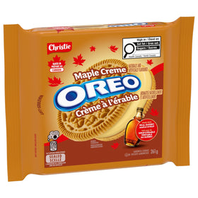 OREO Maple Creme pack top view, convenient snack any time.