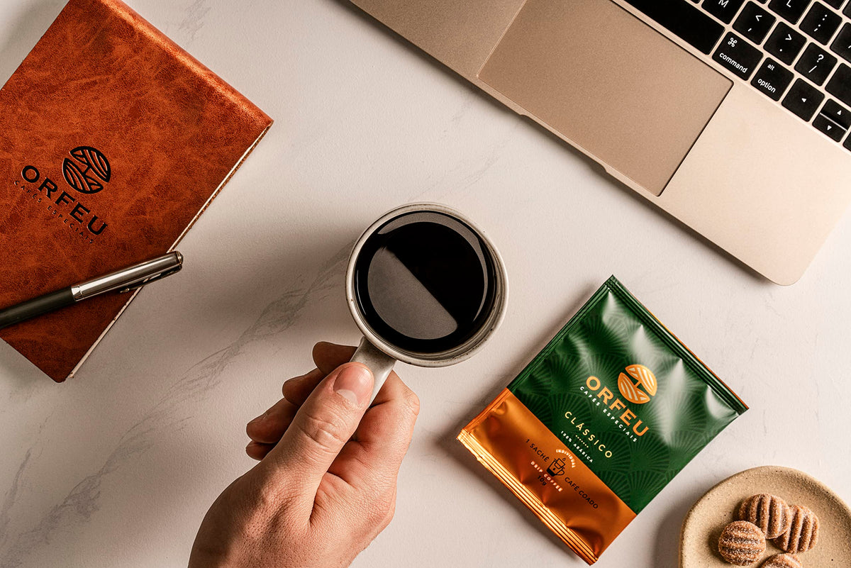 ORFEU Arabica beans for home-brewed specialty coffee with nuanced floral notes.